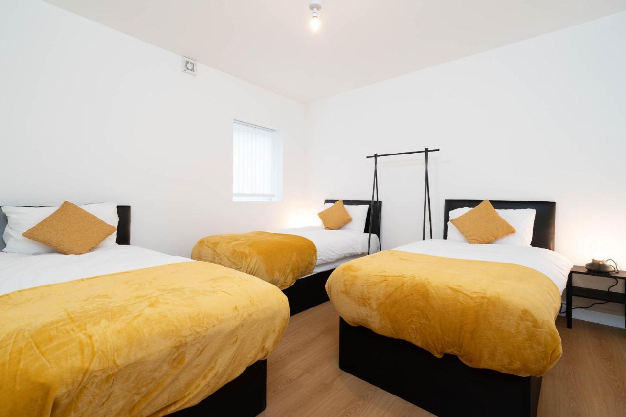 Two Bedroom Apartment-One Choice Stays- Jewellery Quarter Birmingham Esterno foto