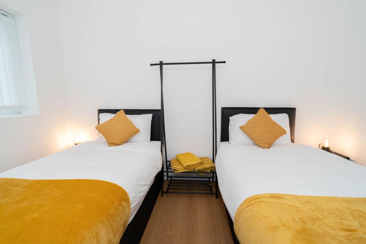 Two Bedroom Apartment-One Choice Stays- Jewellery Quarter Birmingham Esterno foto